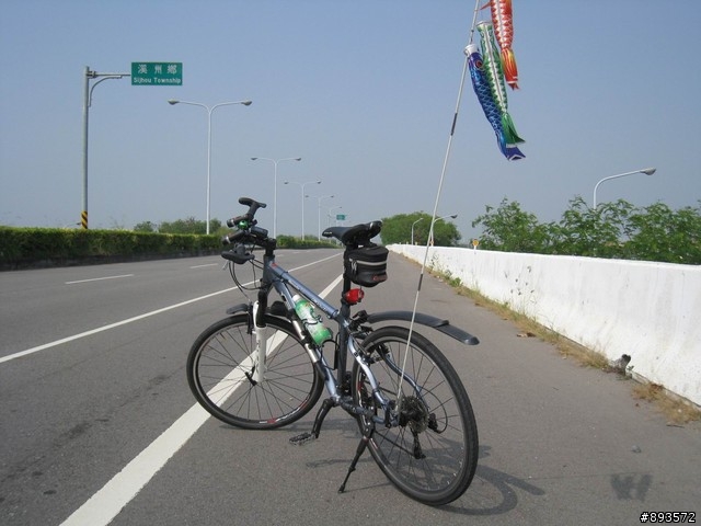 登山車台北-民雄單日來回513K挑戰成功
