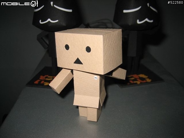 [分享] 3D紙模型_PaperCraft  \紙箱人!阿楞登場!//