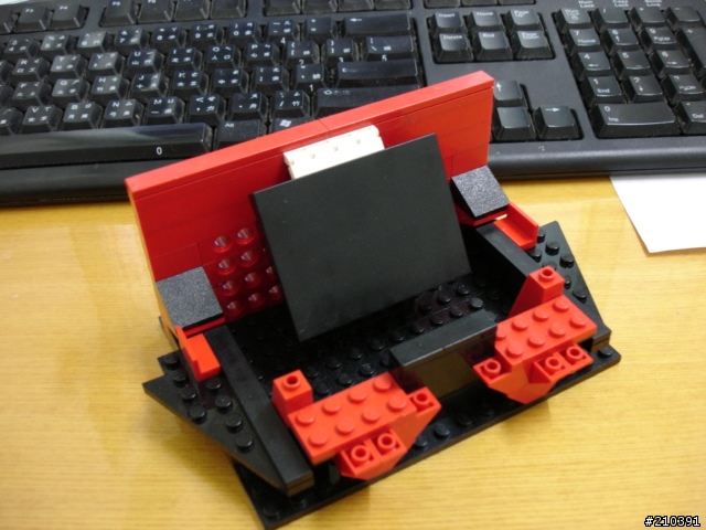 [DIY][LEGO]  PSP看影片基座