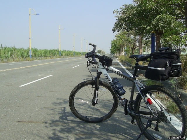 幫同事去探路(朴子自行車道)