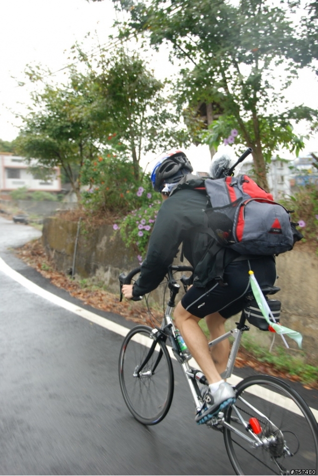 2008年11月08日 – 中大折成軍 + 三義車站→勝興車站→龍騰斷橋→鯉魚潭→泰安車站→后里車站
