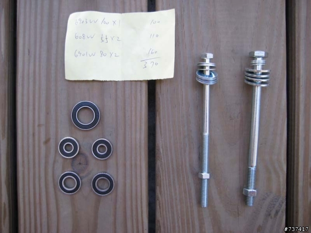 禮拜六在家給MAVIC ES輪組換培林