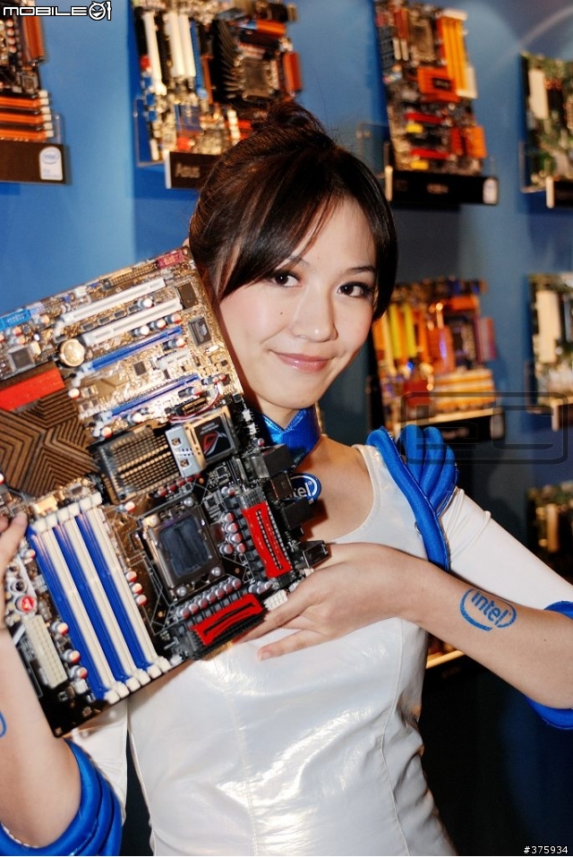 [08-11-18]  Intel i7 發表會-不專業報導(內含福利圖~^_^)