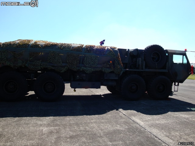 [台中新社]陸軍航空602旅-營區開放知性之旅(圖多)-新增油車和美眉