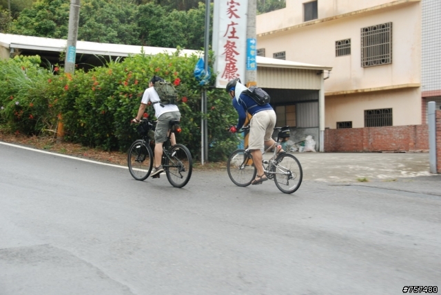 2008年11月08日 – 中大折成軍 + 三義車站→勝興車站→龍騰斷橋→鯉魚潭→泰安車站→后里車站
