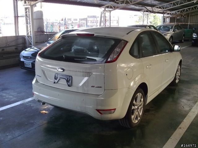 Focus Powershift...新車內外照...