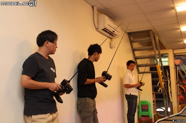 [分享] KYOSHO MINI-Z 2008/11/23台中彰化烏拉拉室內遙控車場開幕賽