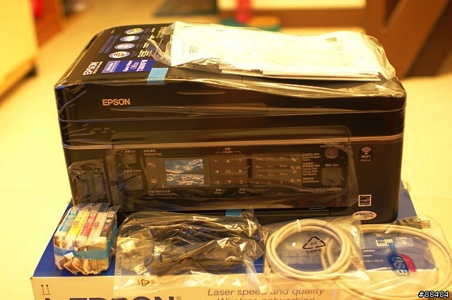 [開箱]十項全能無線傳真複合機-EPSON STYLUS TX600FW