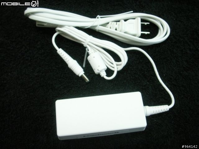 [開箱] 精英小筆電 ECS G10il 內建3.5G開箱文