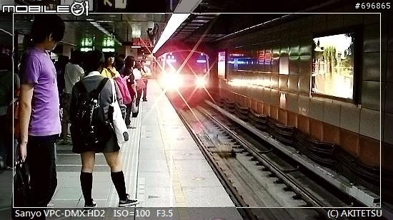 【試貼】Sanyo HD2 夜景拍攝