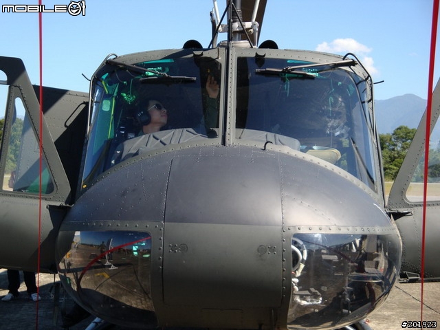 [台中新社]陸軍航空602旅-營區開放知性之旅(圖多)-新增油車和美眉