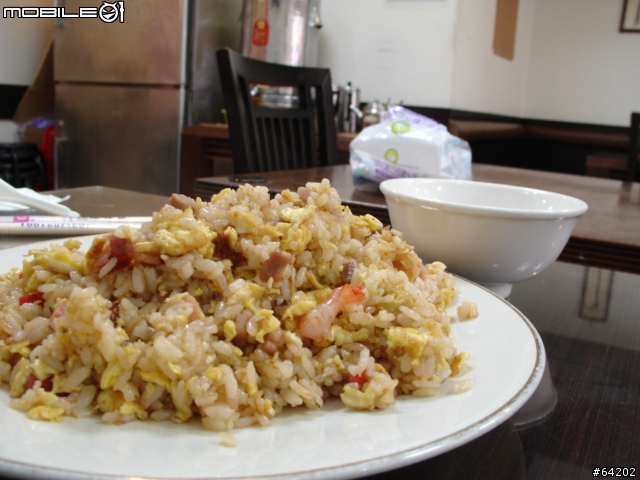 董記小館 (原中原戲院旁牛肉大餅) 個人食記