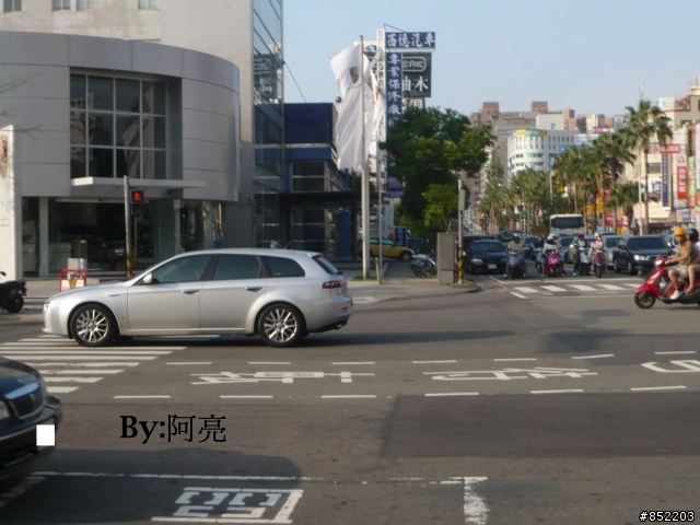 稀有~Alfa Romeo 159 SPORTWAGON