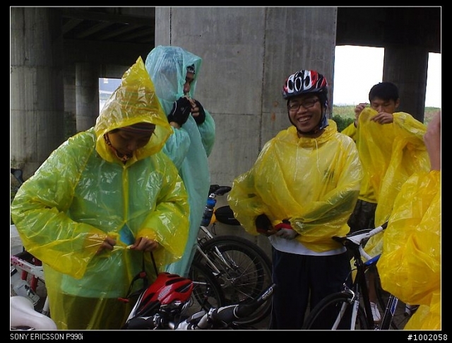 雨天的另一項挑戰-臨約上中社~~陪公子試新車