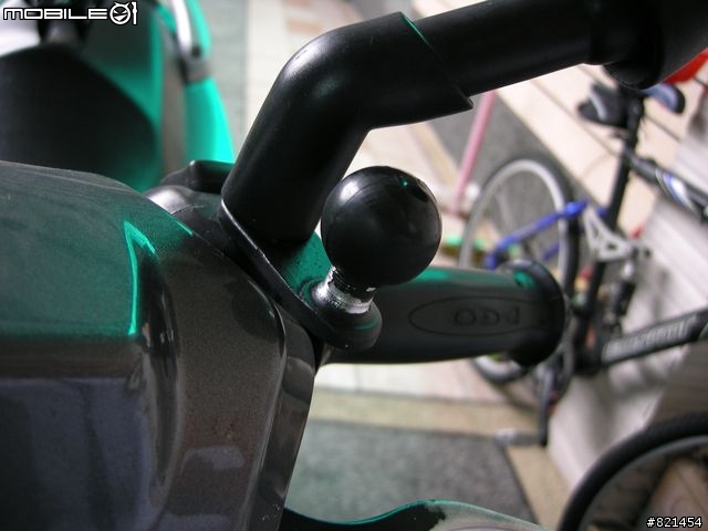 PDA/GPS上機車的解決方案 - Ram Mounting System