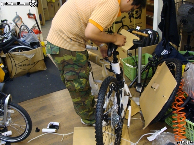 [開箱]等到快不想騎車........hummer bike(SWISSBIKE LX)......