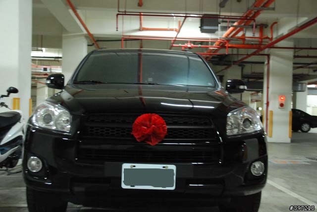 2008/11/21  期待已久的RAV4 黑色米內(E天窗)開箱文 啦