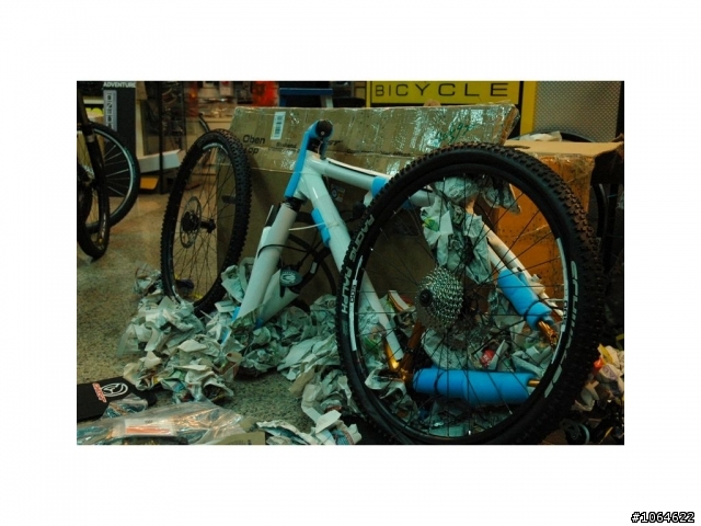 [開箱]北京奧運冠軍同廠牌 GHOST SE-7000 精采不專業開箱文