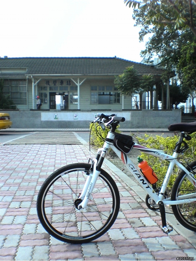 卡打車回憶錄之人生第四部自己買卡打車-G牌XTC SE-V"新古車"不專業開箱文