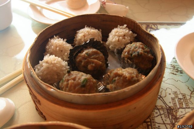 【景點】礁溪蘭陽大飯店～和風四人房＆港式飲茶吃到飽～