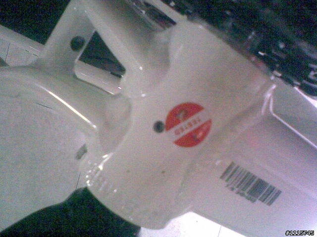 ●●● 急 幫幫我 是不是買到劣質車!!!!  貼圖了!!