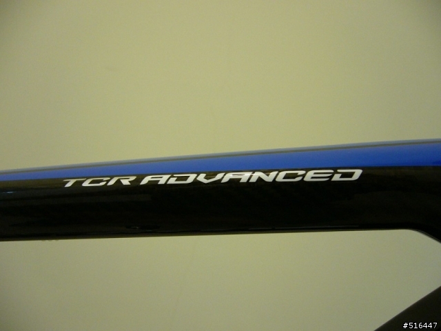 第一次地......開箱  TCR ADVANCED 2
