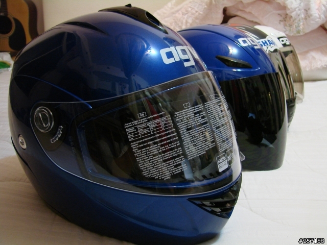 [開箱文] USA限定  電鍍藍配色 AGV Miglia Modular  可樂帽