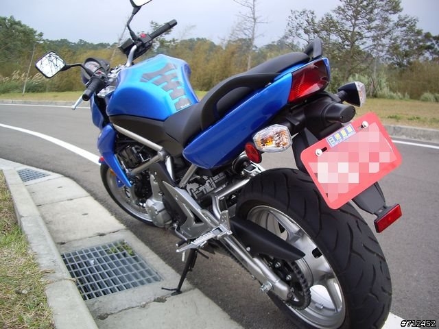 [開箱文] KAWASAKI ER-6N