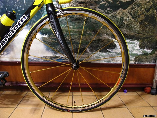[分享]永不妥協的蠻牛...義大利 Guerciotti G35 登場 ~