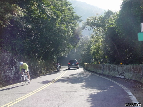 【騎車分享】意志堅定之老男人完成..大屯山主峰助航站挑戰分享