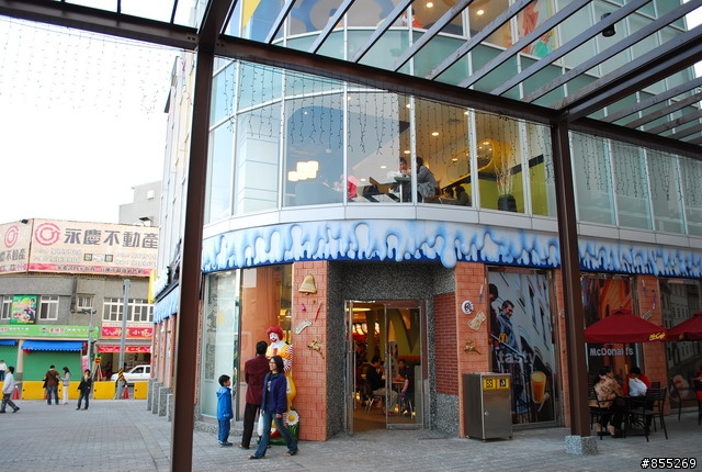 新月廣場