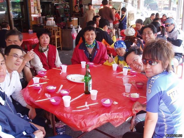 [遊記]2008-12/07(日)07:30██☞醫師公會-醫騎來(夢時代廣場)活動+加碼~旗津海鮮之旅
