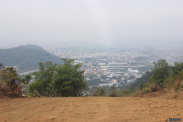蜈蚣崙山