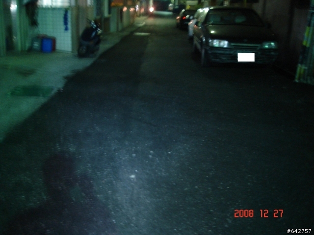 DIY  三個P4 LED高亮度自行車燈，稍後補上完整燈型