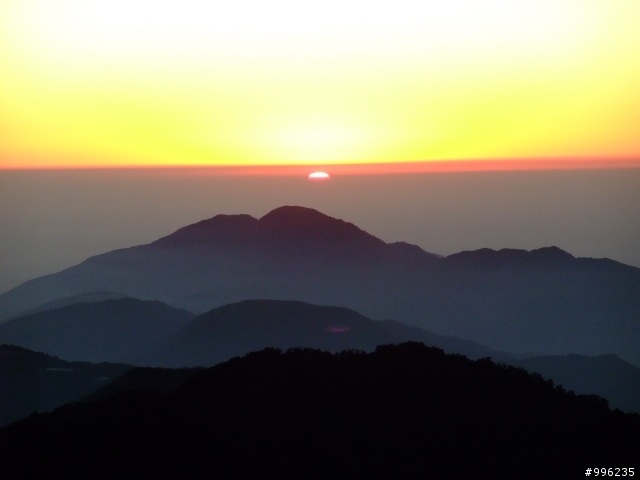 合歡主峰夕陽和石門山日出