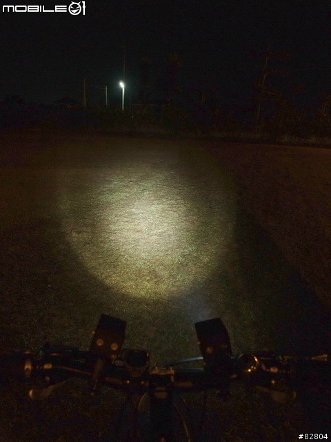 [分享] DIY CREE Q5 高質感小惡魔車燈  可調聚光可調光型 (詳解硬體篇)