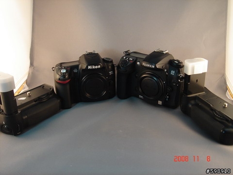 同父異母的差異血統Fujifilm S5Pro VS Nikon D80