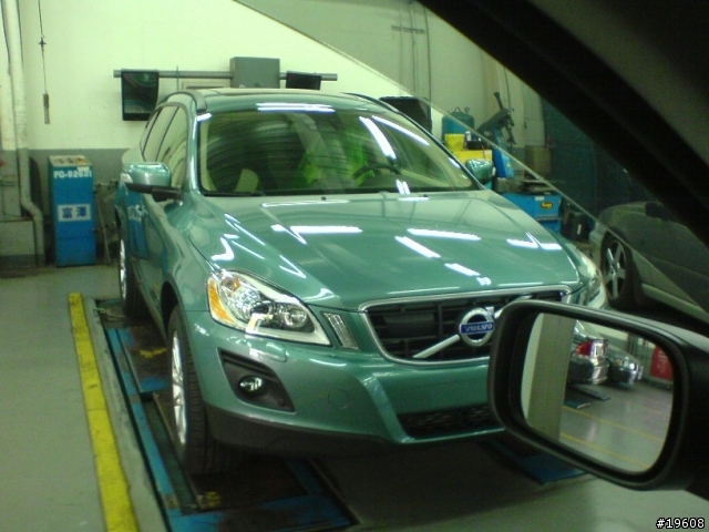 XC60 (淺藍色) @內湖新凱 (For 台北車展展示車)3 張圖