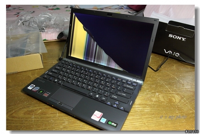 [偽開箱]殘敗的VAIO Z15，心碎了的LCD~