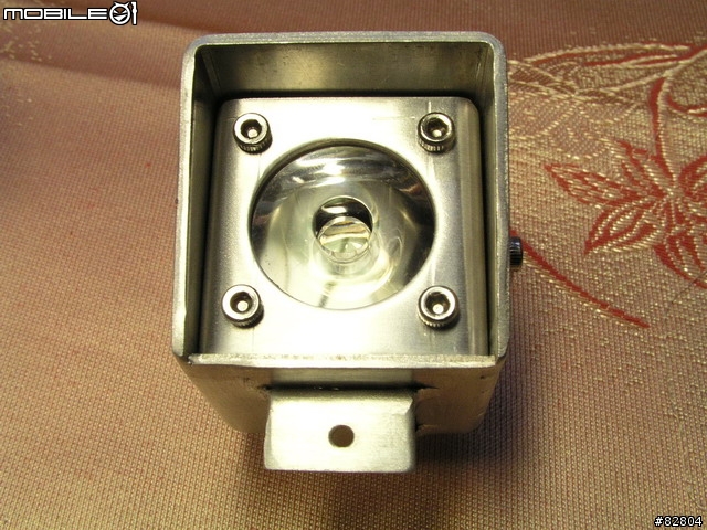 [分享] DIY CREE Q5 高質感小惡魔車燈  可調聚光可調光型 (詳解硬體篇)