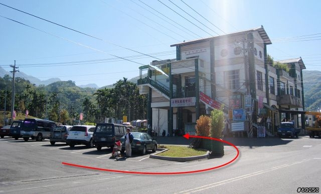 南投縣 鹿谷小半天→山豬湖產業道路→大崙山→羊彎→溪頭→鹿谷小半天