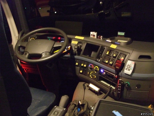 (分享)自家的拖車 VOLVO FM 440P