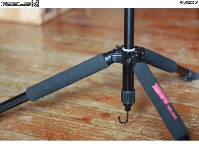 昨天買了一個角架Takara TMK-244B感覺俗又大碗