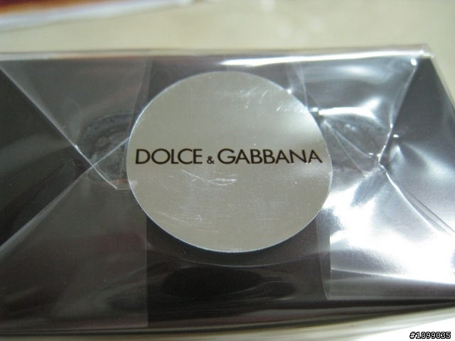 [開箱]DOLCE&GABBANA秋冬新款男香_the one,外加兩件襯衫!!