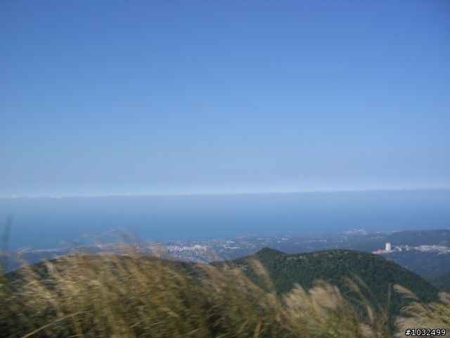 三重龍門路EZ美髮店..上巴拉卡遊記..巧遇台北流浪團..台北流浪團請進..有幾張貴團的合照喔...