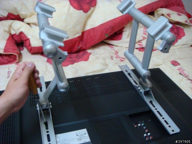 [分享]BenQ SD3742 及 HT-S42 壁掛架開箱文