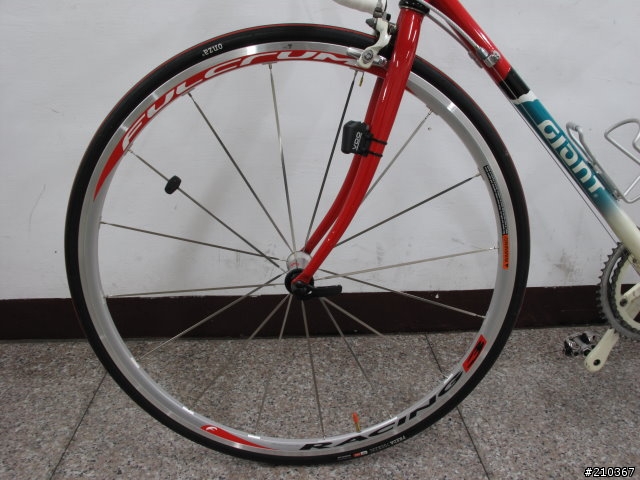 [分享] GIANT 約20年鋼管老跑車 ... 簡單升級 - 重出江湖