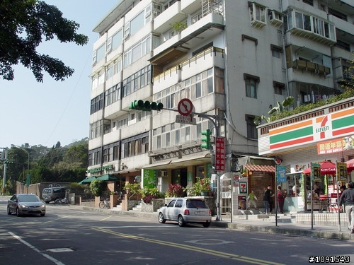 【騎車分享】意志堅定之老男人完成..大屯山主峰助航站挑戰分享