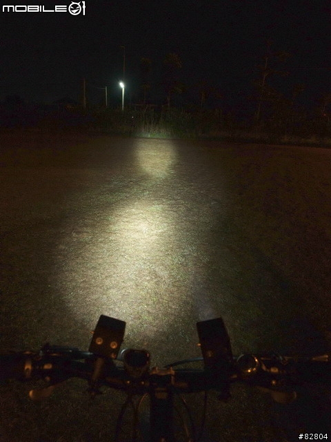 [分享] DIY CREE Q5 高質感小惡魔車燈  可調聚光可調光型 (詳解硬體篇)