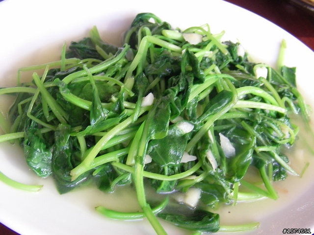 三多平價食堂(熱炒59元,炒青菜29元)